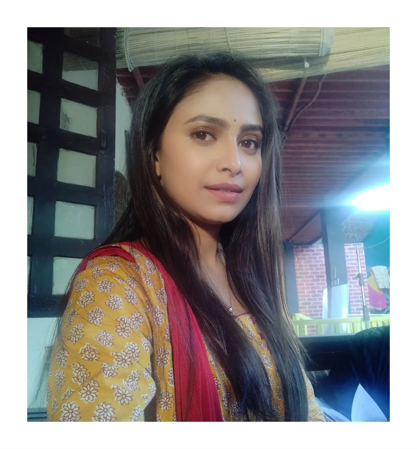 Sayali Deodhar Wiki, Age, Height, Weight, Family, Boyfriend & Net worth 2