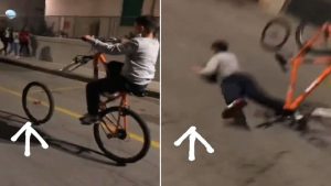 Read more about the article Viral Video: The boy fell on the ground while facing the stunts
