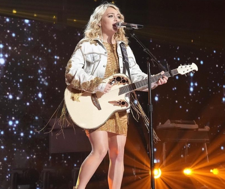 You are currently viewing Who is Hunter Girl?  5 Things About the ‘American Idol’ Season 20 Finalist