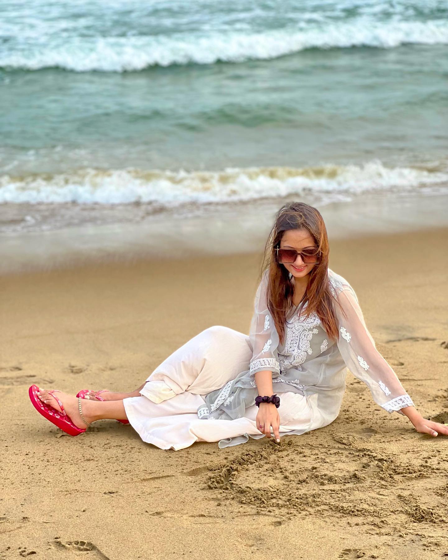 Tonni Laha Roy Wiki, Age, Height, Weight, Family, Boyfriend & Net worth 4