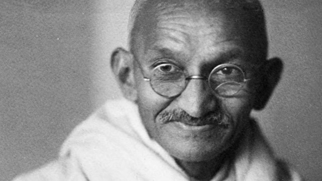 You are currently viewing महात्मा गाँधी (Mahatma Gandhi Biography)का सम्पूर्ण जीवन परिचय(Mahatma Gandhi Biography In HIndi)