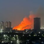 Massive fire broke out in Noida on holiday, video surfaced